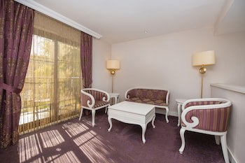 Han Deluxe Hotel galeri fotoğrafı