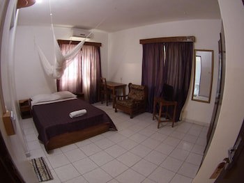 Aurore Hotel