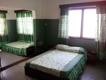 Aurore Hotel