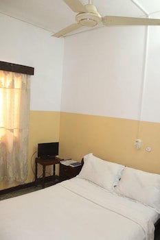 Aurore Hotel