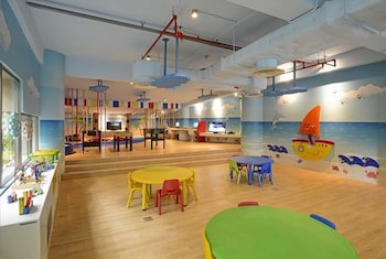 Discovery Ancol (Adults Only)