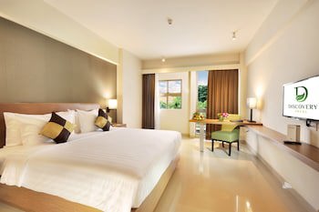 Discovery Ancol (Adults Only)