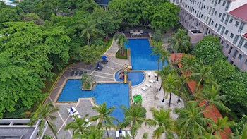 Discovery Ancol (Adults Only)