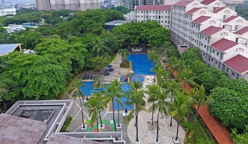 Discovery Ancol (Adults Only)