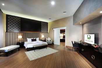 Discovery Ancol (Adults Only)