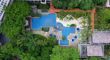 Discovery Ancol (Adults Only)