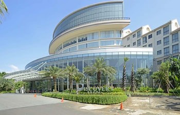 Discovery Ancol (Adults Only)