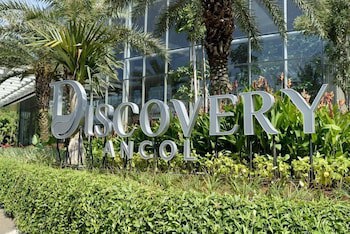 Discovery Ancol (Adults Only)