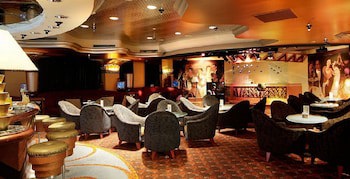 Lakeshore Hotel
