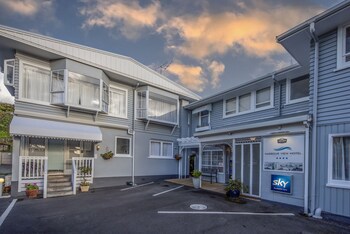 Asure Harbour View Motel And Water Front Apartments