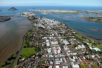 Asure Harbour View Motel And Water Front Apartments