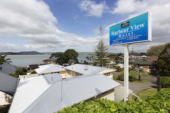 Asure Harbour View Motel And Water Front Apartments