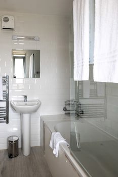 Galway Bay Sea View Apartments