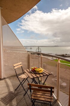 Galway Bay Sea View Apartments