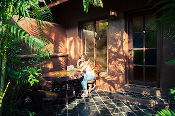 Baanpong Lodge