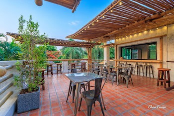 Baanpong Lodge