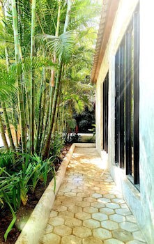 Baanpong Lodge