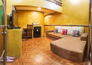 Baanpong Lodge