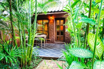 Baanpong Lodge