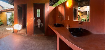 Baanpong Lodge