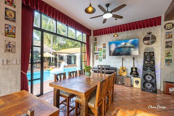 Baanpong Lodge