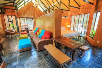 Baanpong Lodge