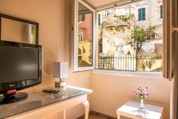 City Marina Hotel