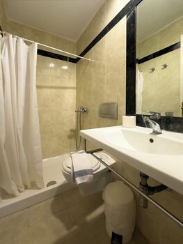 City Marina Hotel