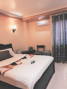Clark Imperial Hotel