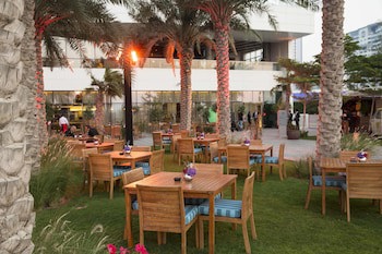 Doubletree By Hilton Dubai - Jumeirah Beach
