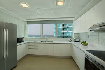 Doubletree By Hilton Dubai - Jumeirah Beach