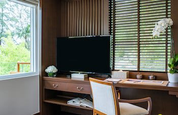 Anantara Layan Phuket Resort