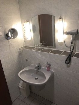 Landhotel Gasthof Zur Krone galeri fotoğrafı