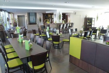 Hotel und Cafe Paso galeri fotoğrafı