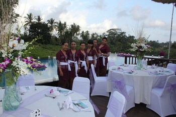 Amori Villas