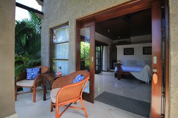 Amori Villas