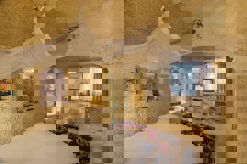 Tafoni Houses Cave Hotel