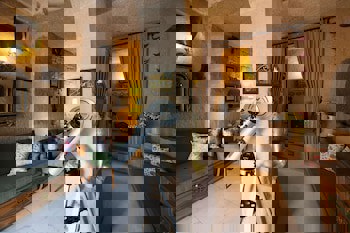 Tafoni Houses Cave Hotel