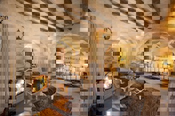 Tafoni Houses Cave Hotel