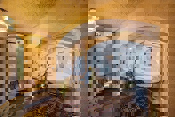 Tafoni Houses Cave Hotel