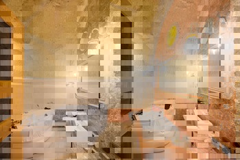 Tafoni Houses Cave Hotel