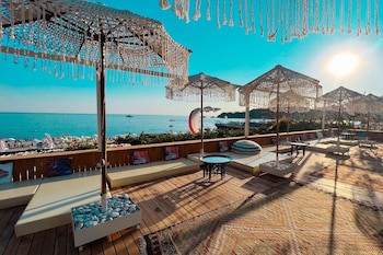 Oyster Residences - Adult Only