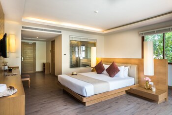 Ayrest Hotel