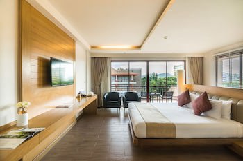 Ayrest Hotel