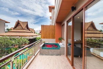 Ayrest Hotel