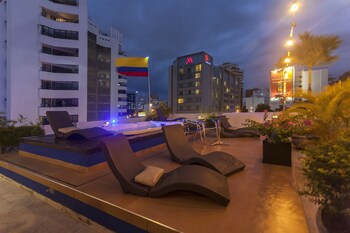 Aqua Granada Hotel