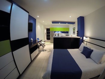 Aqua Granada Hotel
