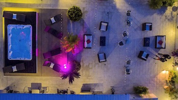 Aqua Granada Hotel