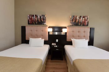 Howard Johnson By Wyndham Ezeiza Convention Center