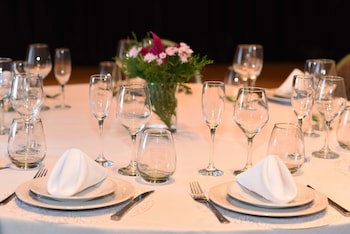 Howard Johnson By Wyndham Ezeiza Convention Center